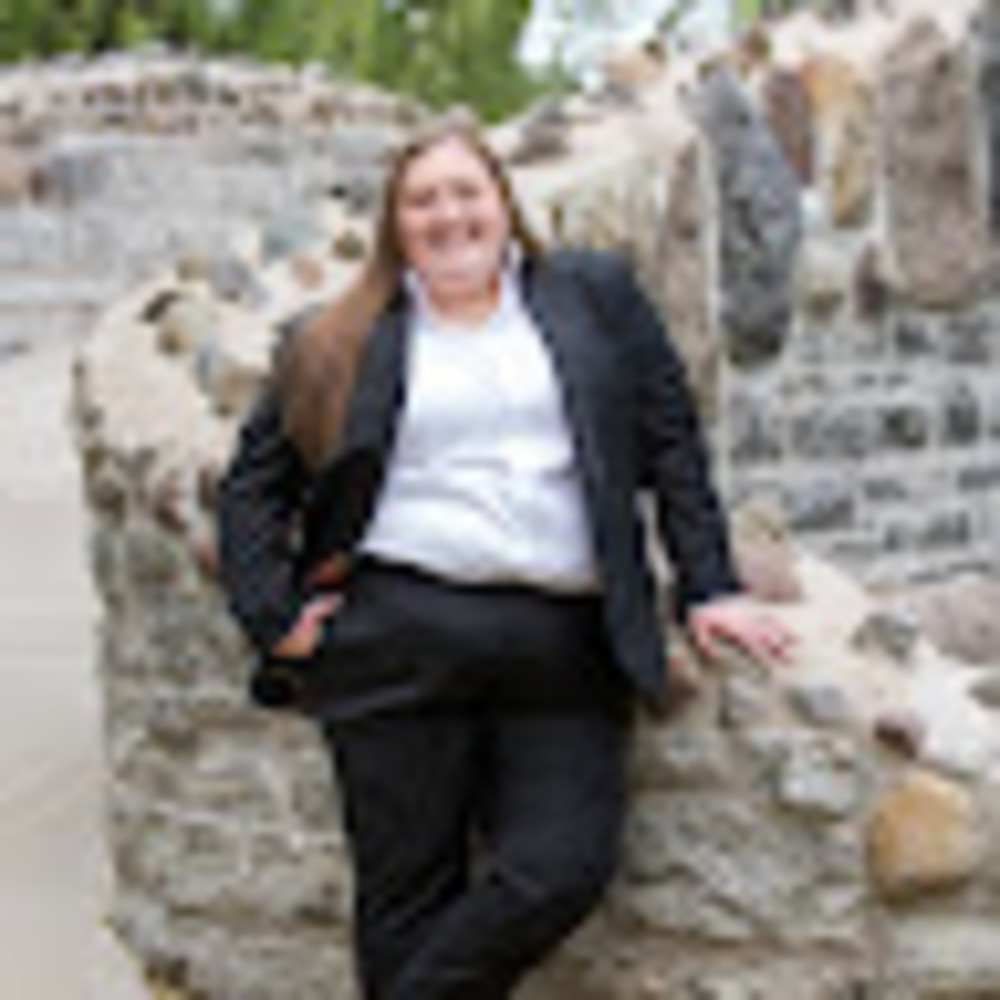 Meet your Posher, Sierra